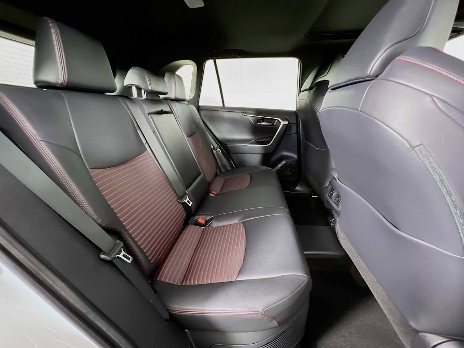 Used 2023 Toyota RAV4 XSE image 28