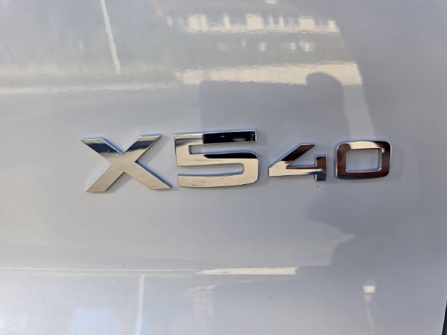 New 2027 BMW X5 xDrive40i w/ Climate Package AWD/4WD image 15