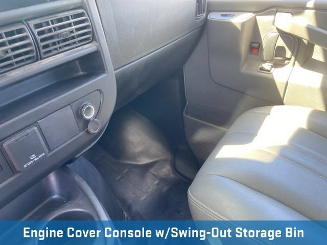 Used 2021 Chevrolet Express 3500 w/ Power Convenience Package RWD image 23