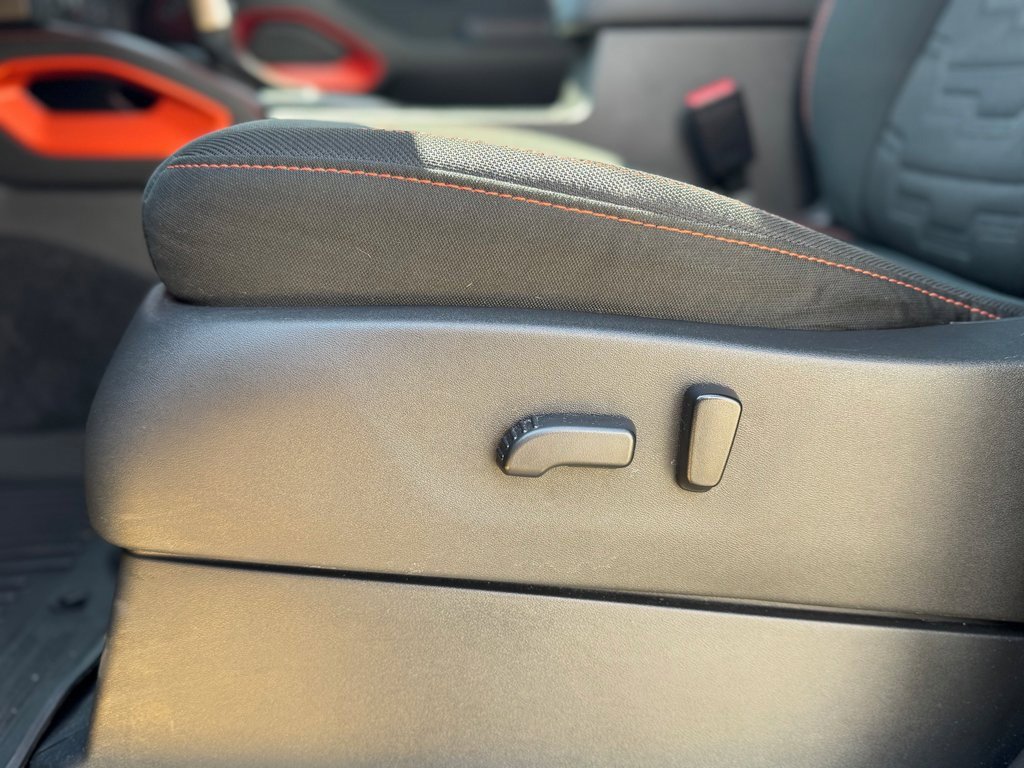 Used 2023 Nissan Frontier PRO-4X w/ Pro Convenience Package image 9