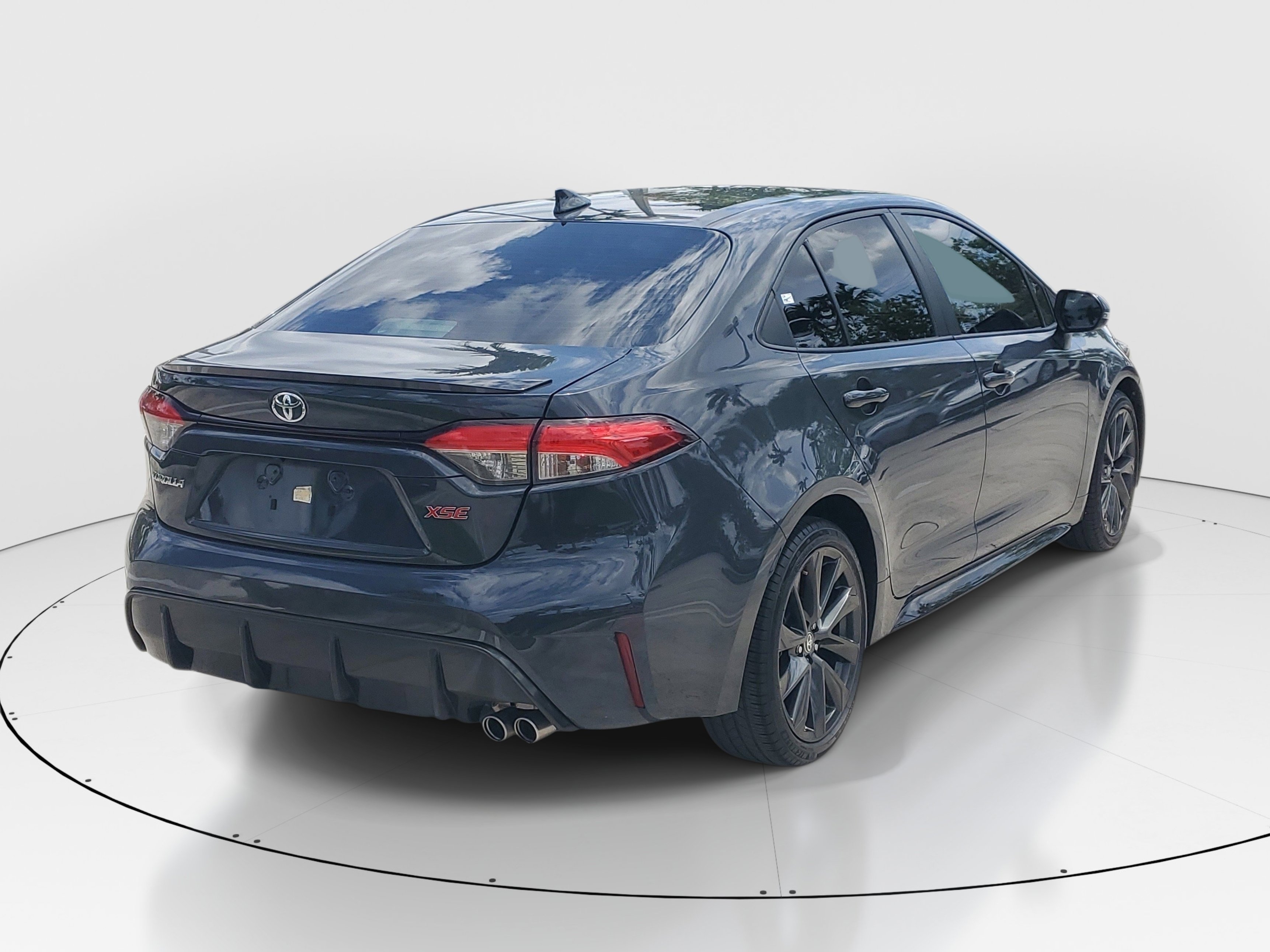 Certified 2023 Toyota Corolla XSE FWD image 3