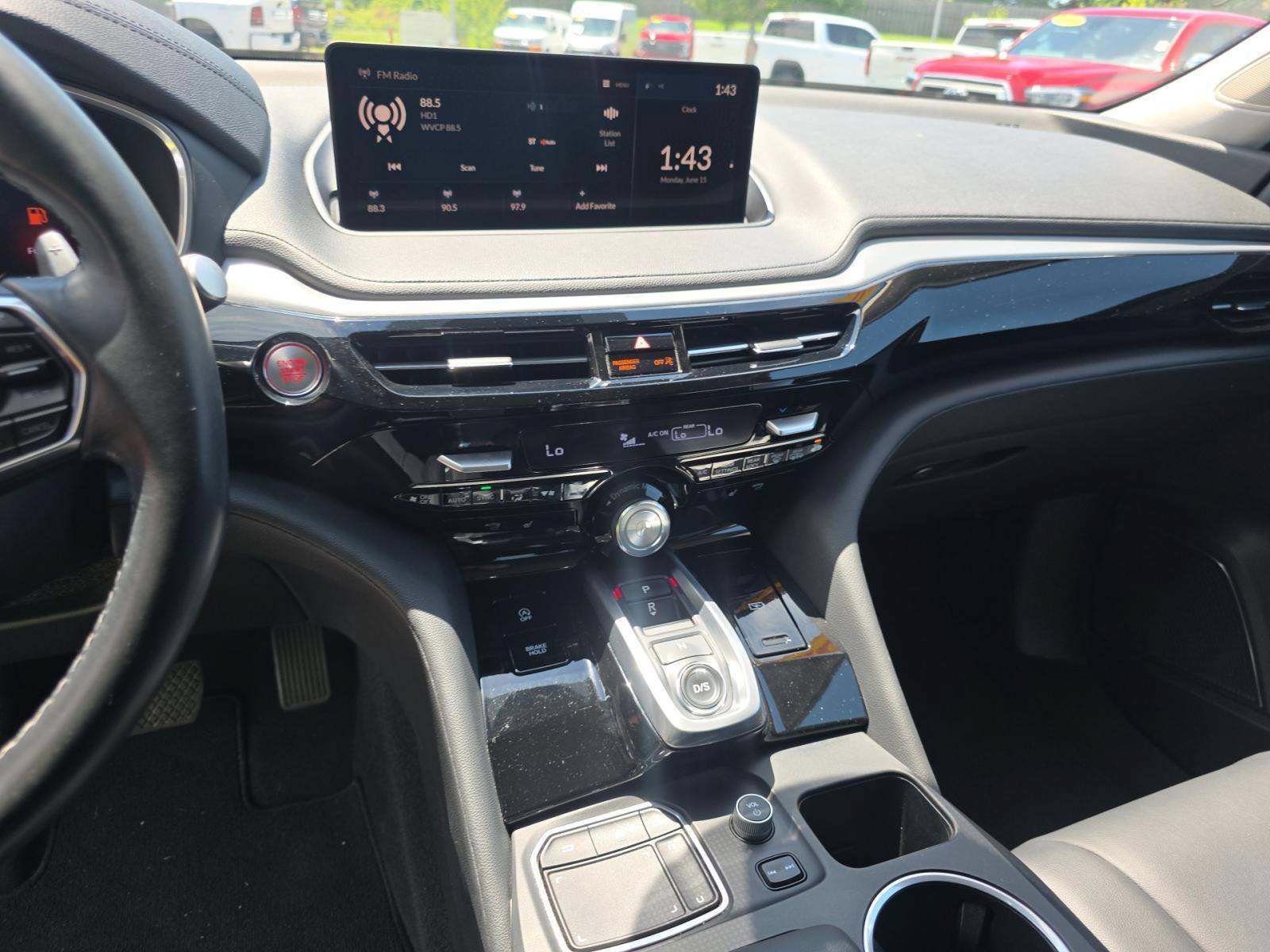 Used 2023 Acura MDX FWD image 21