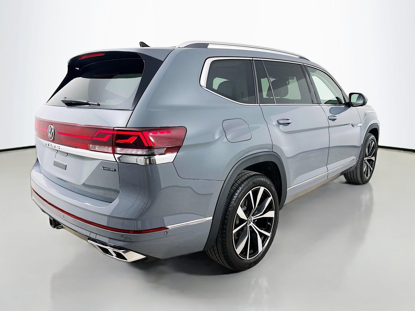 New 2026 Volkswagen Atlas SEL Premium R-Line AWD/4WD image 5