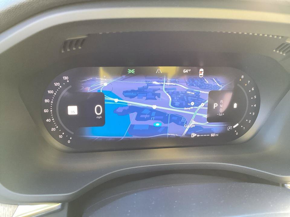 New 2027 Volvo XC60 B5 Plus AWD/4WD image 11