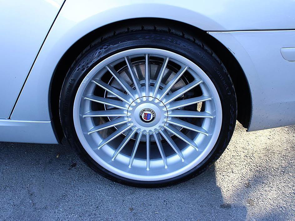 Used 2007 BMW 750i RWD image 8