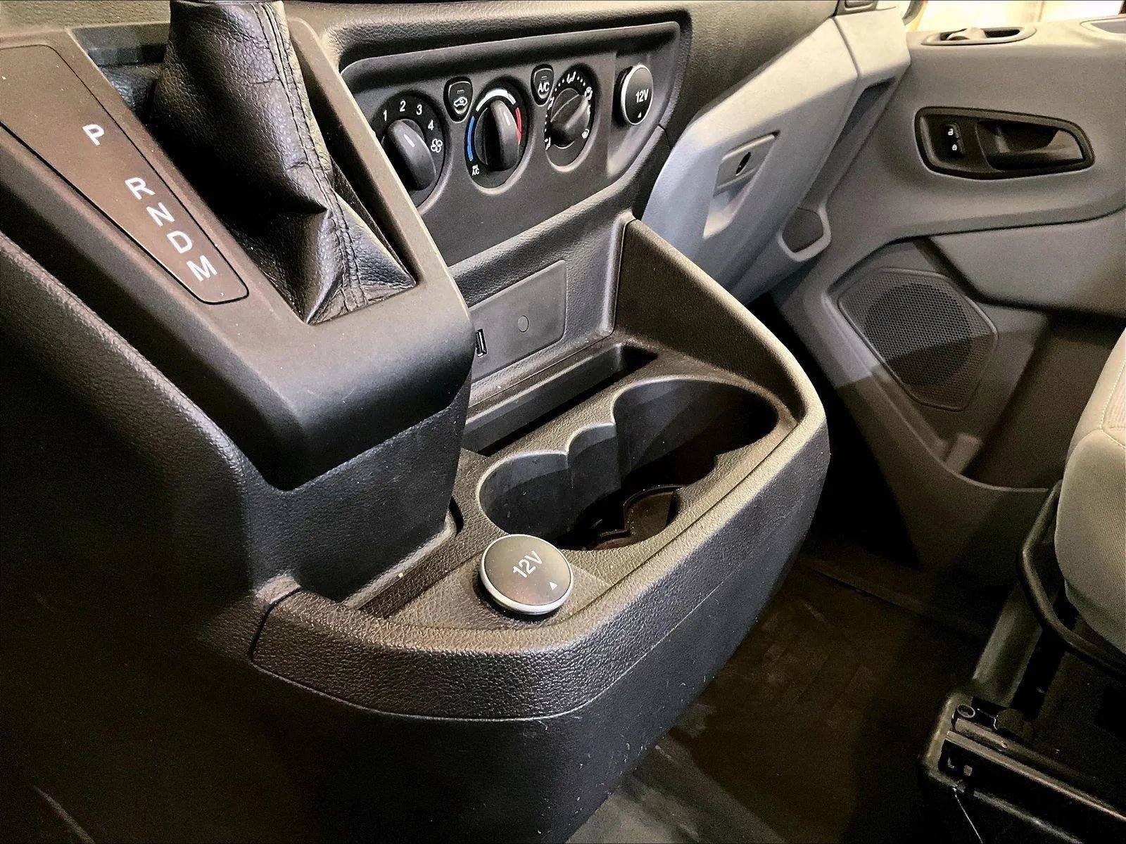 Used 2018 Ford Transit 150 130 Low Roof RWD image 16