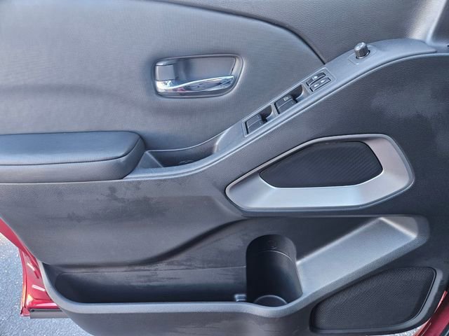 Used 2023 Nissan Frontier SV image 30