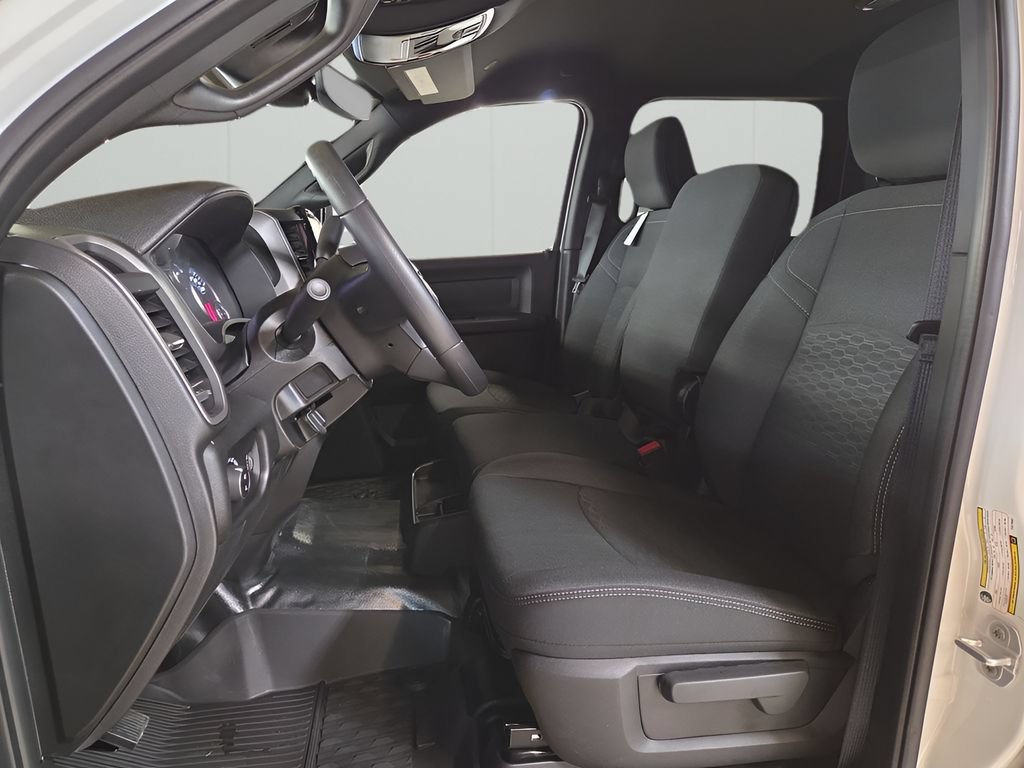 New 2026 RAM 3500 Tradesman AWD/4WD image 11