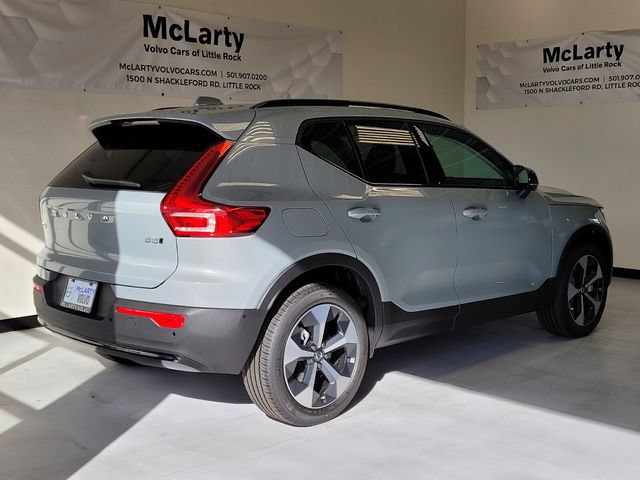 New 2026 Volvo XC40 B5 Plus w/ Protection Package Premier AWD/4WD image 7