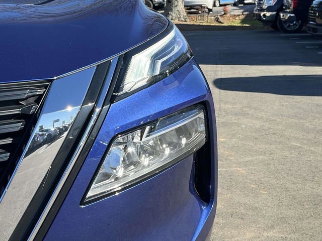 Used 2021 Nissan Rogue Platinum image 9