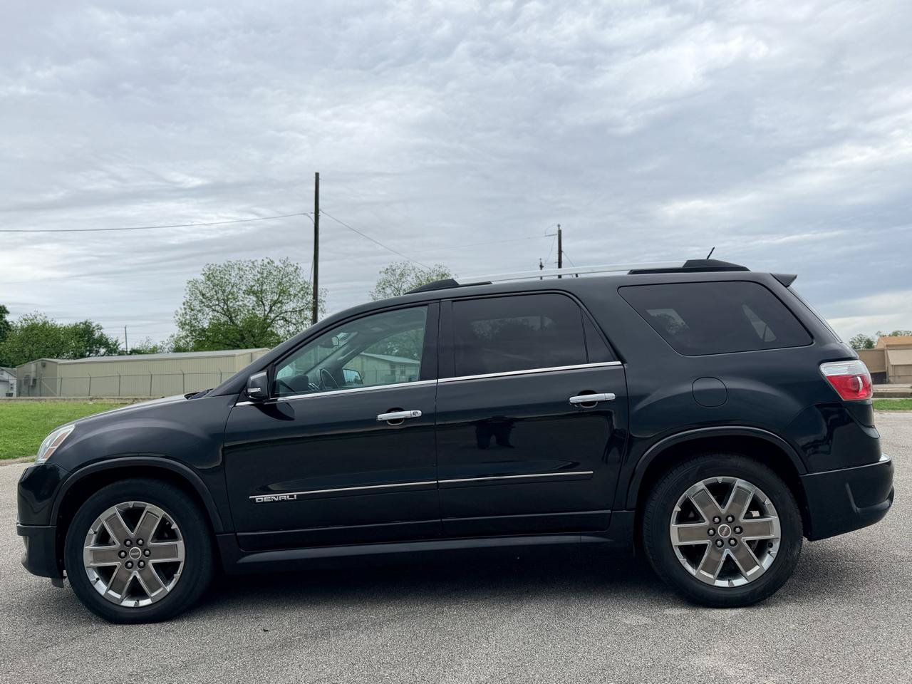 Used 2012 GMC Acadia Denali FWD image 6