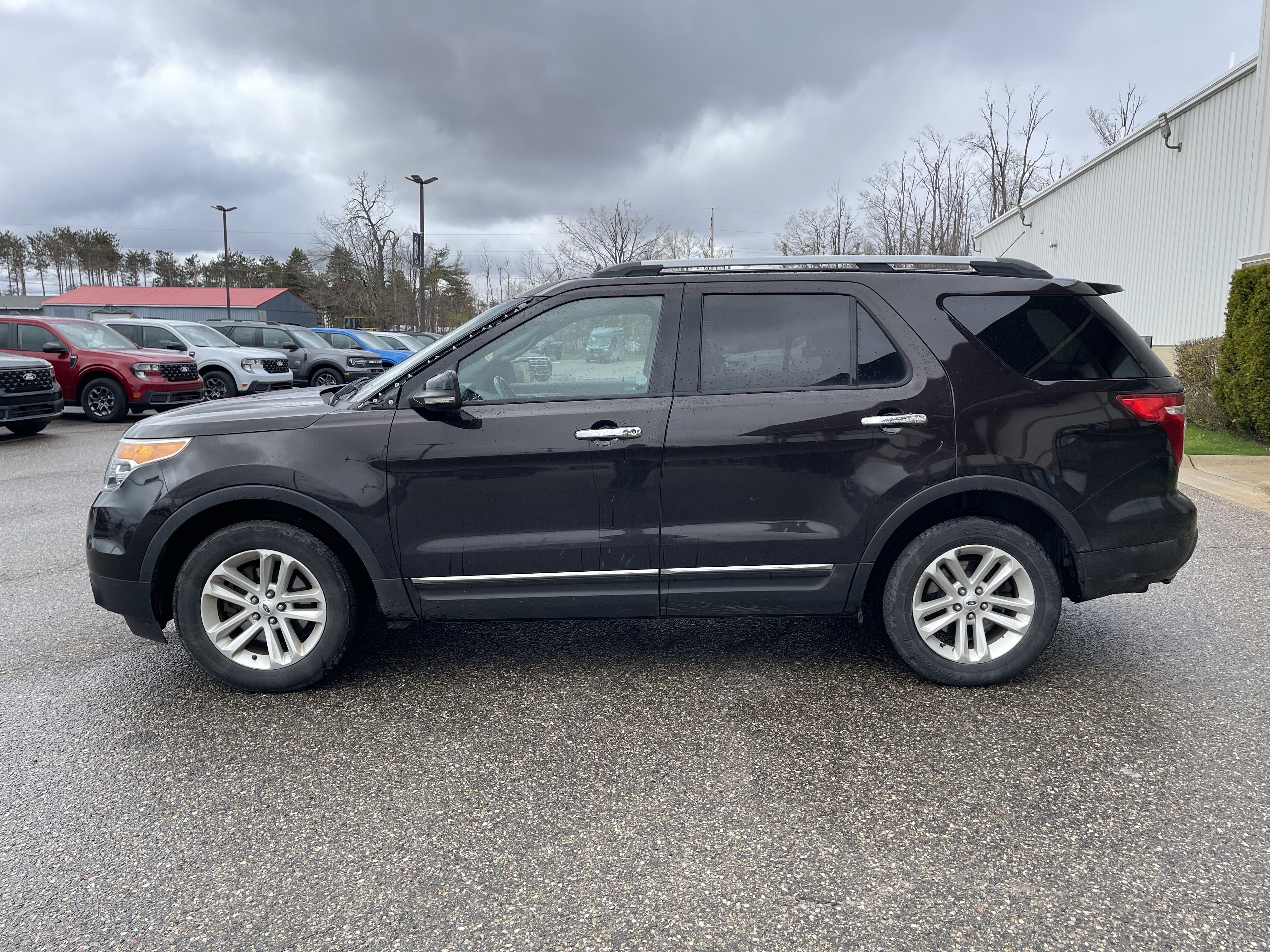 Used 2013 Ford Explorer XLT AWD/4WD image 7