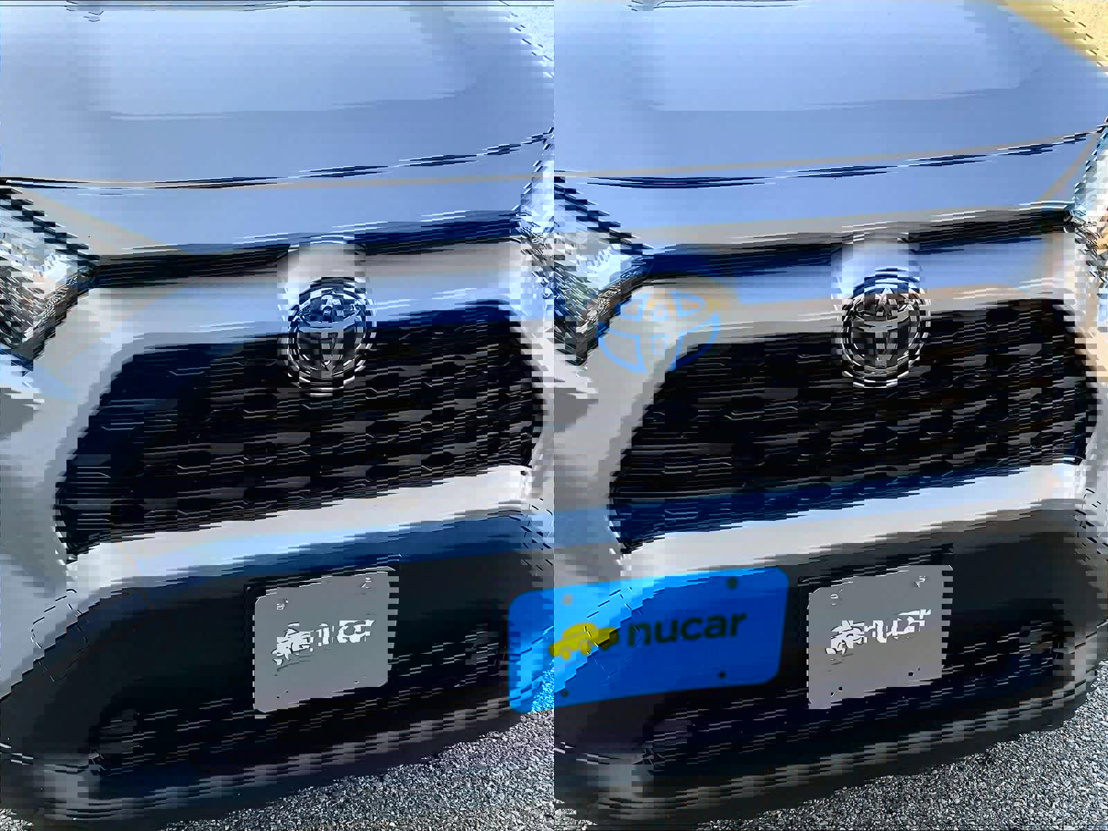 Used 2023 Toyota RAV4 XLE image 32