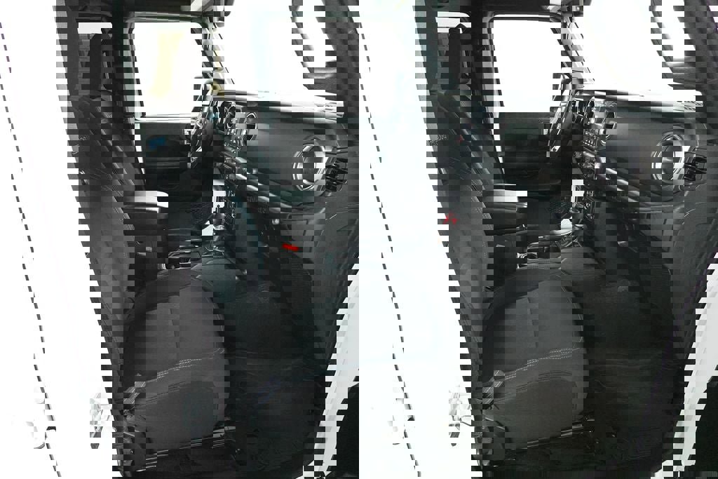 Used 2022 Jeep Wrangler Unlimited Rubicon 4xe w/ Cold Weather Group image 31