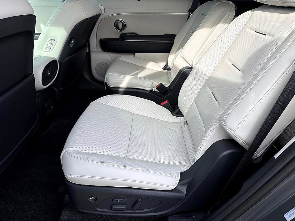 Certified 2026 Hyundai Palisade Calligraphy image 8