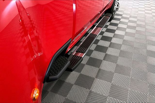 Used 2023 GMC Sierra 3500 SLT w/ SLT Convenience Package AWD/4WD image 42