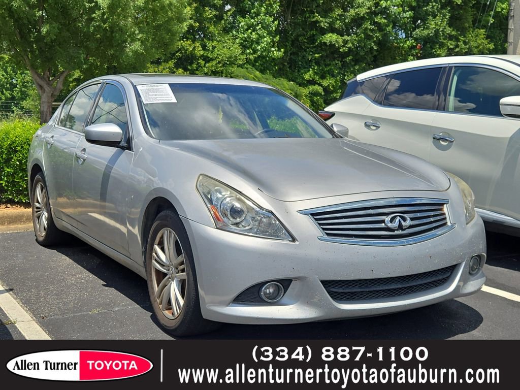 Used 2015 INFINITI Q40 AWD w/ Navigation Package image 1