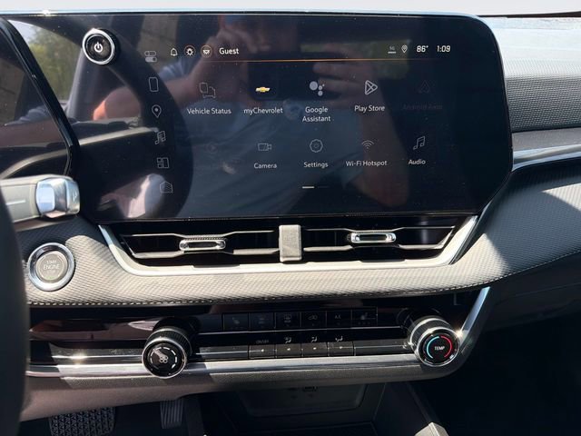 New 2026 Chevrolet Equinox LT w/ Safety and Technology Package FWD image 28