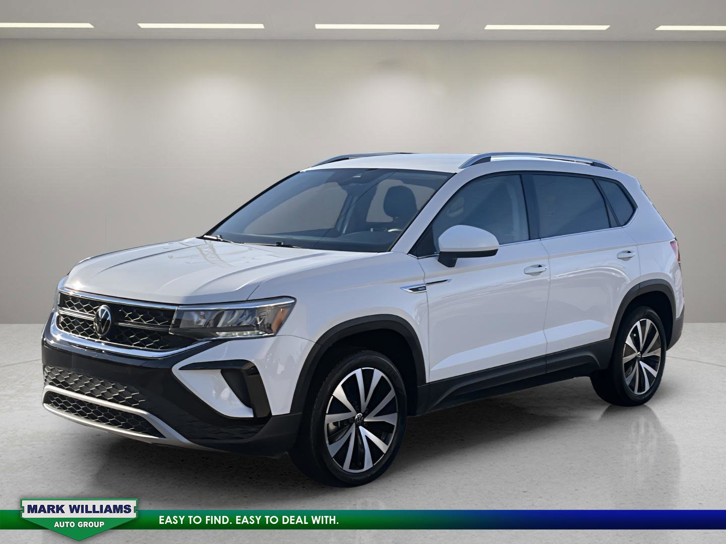 Used 2024 Volkswagen Taos SE image 7