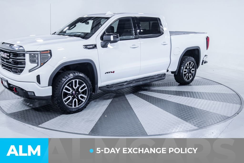 Used 2023 GMC Sierra 1500 AT4 w/ AT4 Premium Package AWD/4WD image 3