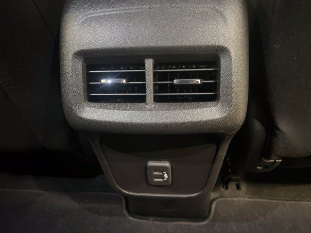 Used 2024 Chevrolet Equinox LT AWD/4WD image 13