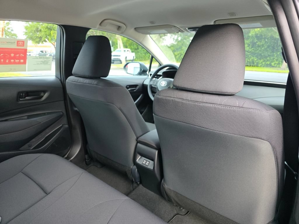 Used 2026 Toyota Corolla LE FWD image 16