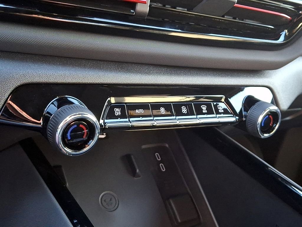 New 2026 Chevrolet Silverado EV Trail Boss w/ Plus Package AWD/4WD image 11