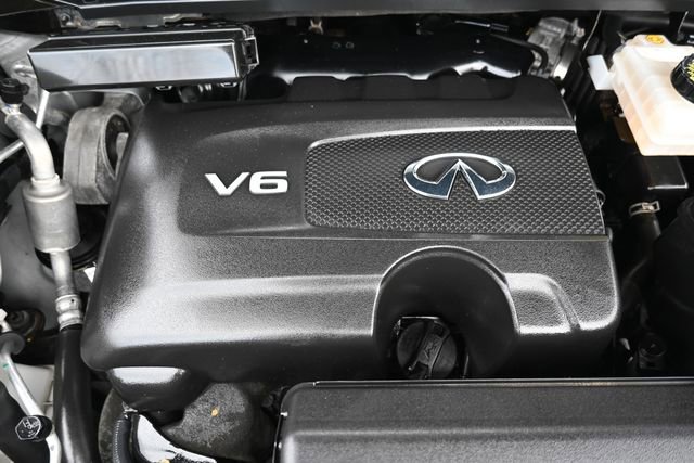 Used 2019 INFINITI QX60 Luxe w/ Essential Package image 17