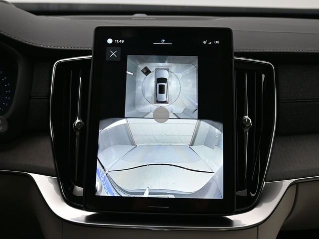 New 2026 Volvo XC90 B6 Ultra w/ Protection Package image 22