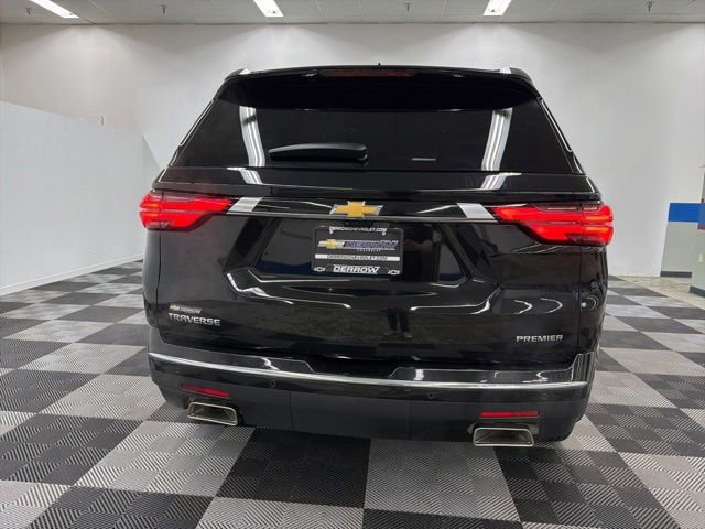Used 2023 Chevrolet Traverse Premier image 4