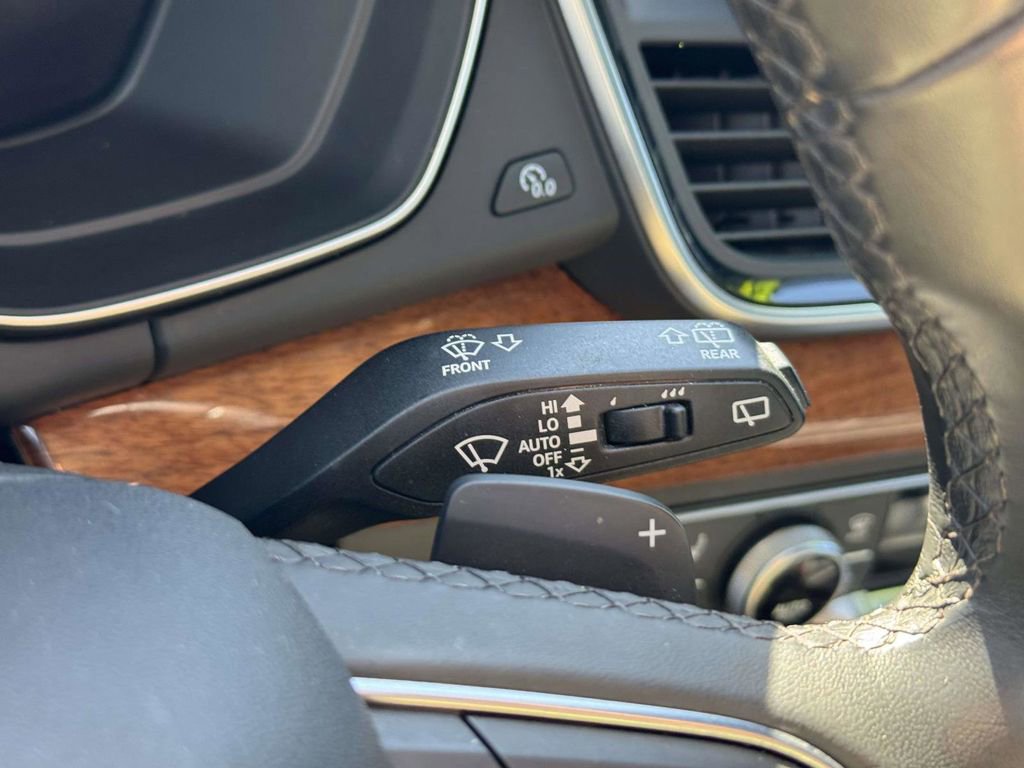 Used 2023 Audi Q5 2.0T Premium Plus w/ Premium Plus Package image 21