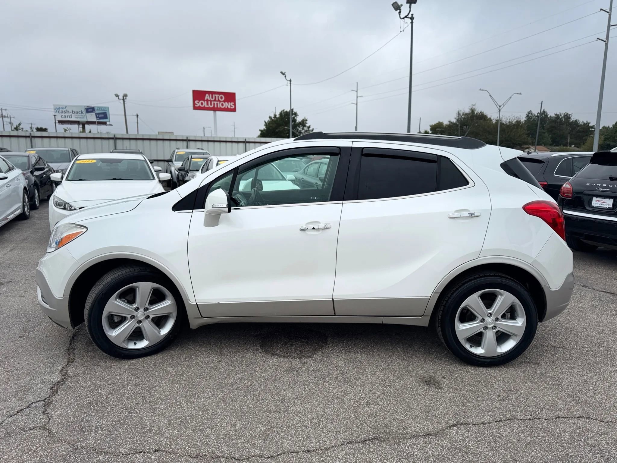 Used 2016 Buick Encore FWD image 6