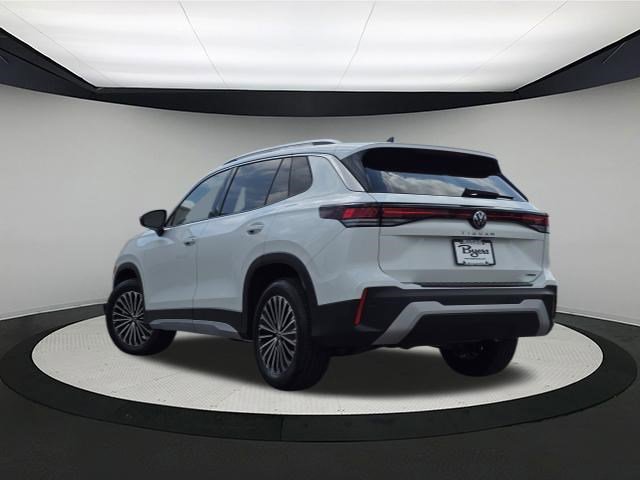 New 2025 Volkswagen Tiguan S image 5