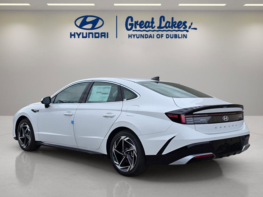New 2026 Hyundai Sonata SEL image 3