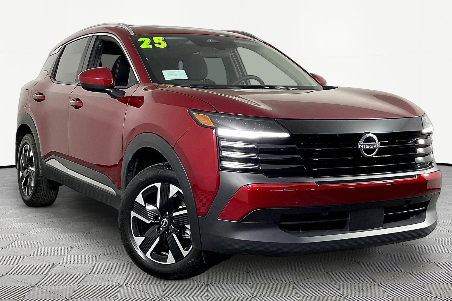 Certified 2025 Nissan Kicks SV w/ SV Premium Package image 3