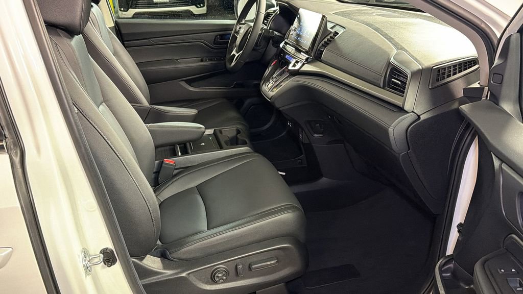 Used 2025 Honda Odyssey EX-L image 10