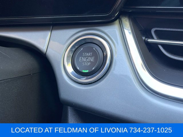 Certified 2024 Chevrolet Trax LT w/ Driver Confidence Package FWD image 16