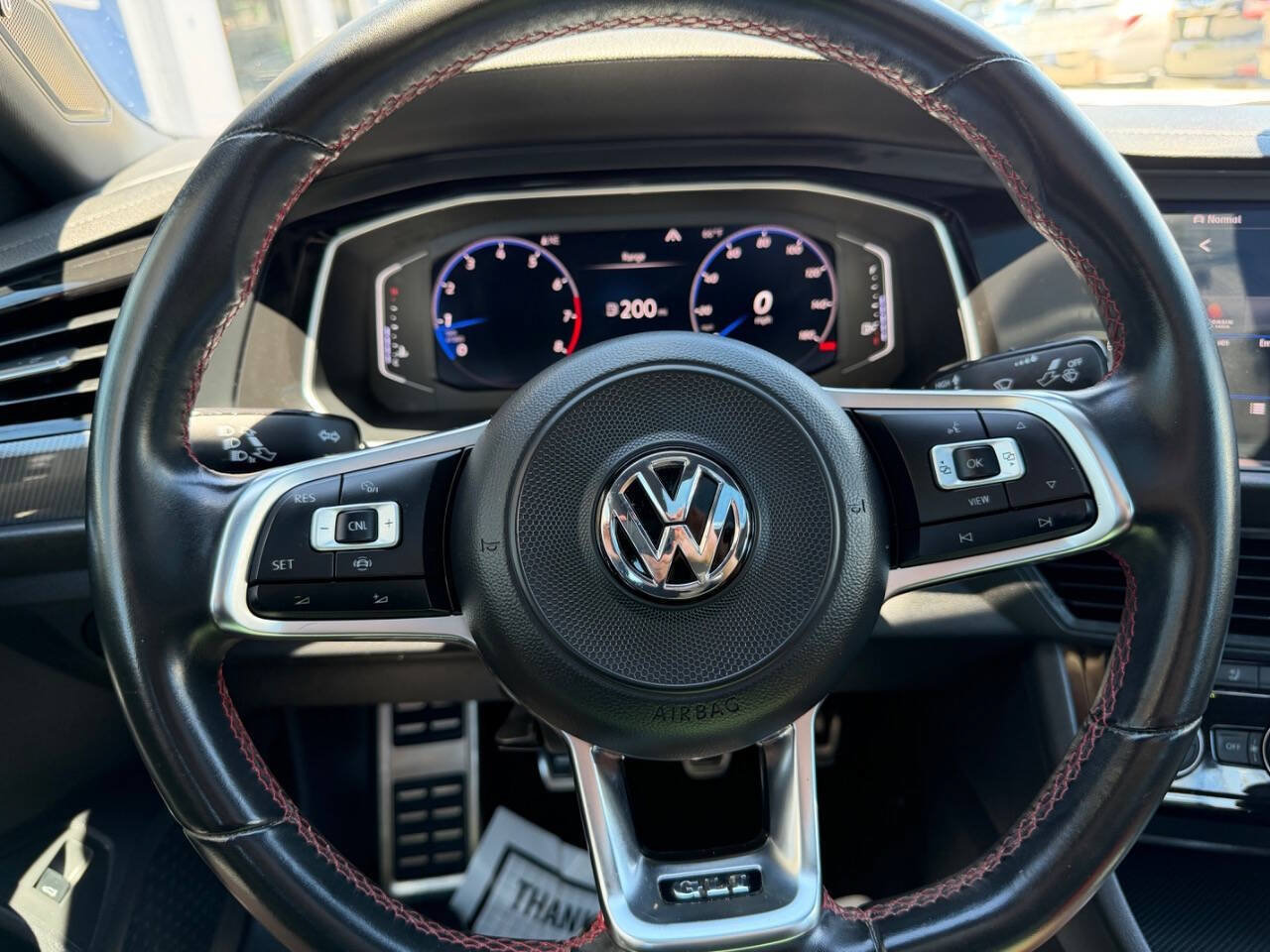 Used 2019 Volkswagen Jetta GLI Autobahn FWD image 30