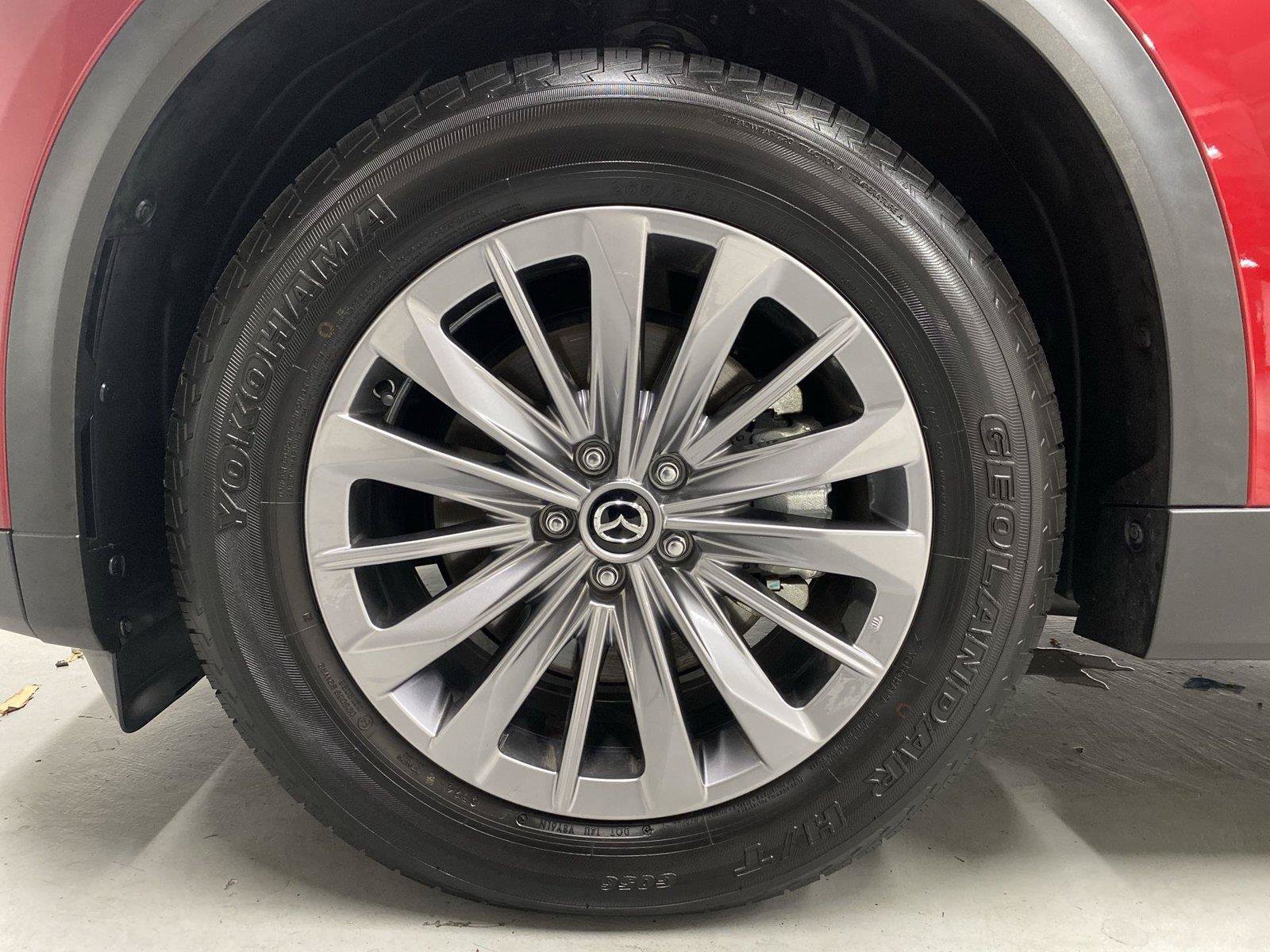 Used 2024 MAZDA CX-90 Plug-In Hybrid w/ Preferred AWD/4WD image 23