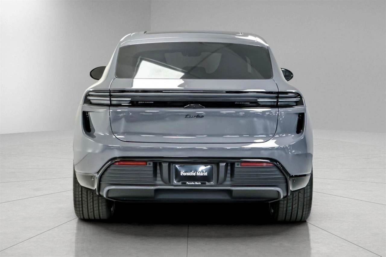 New 2025 Porsche Macan Turbo Electric image 32