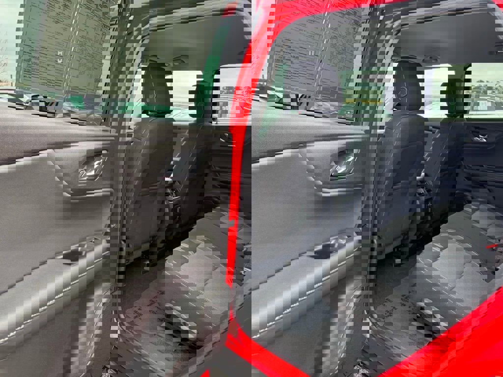 Used 2024 Chevrolet Blazer LT w/ Convenience Package image 35