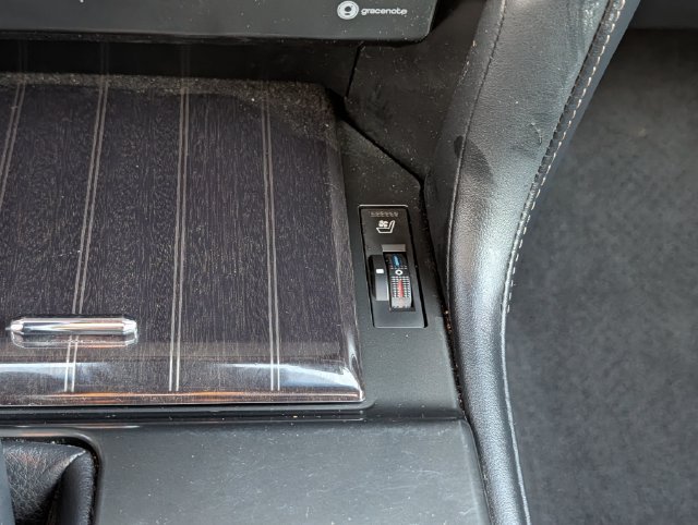 Used 2023 Lexus GX 460 Premium w/ Premium Package AWD/4WD image 18