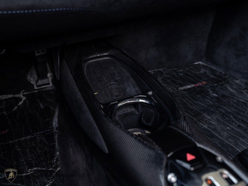 Used 2023 Ferrari 296 GTS image 18