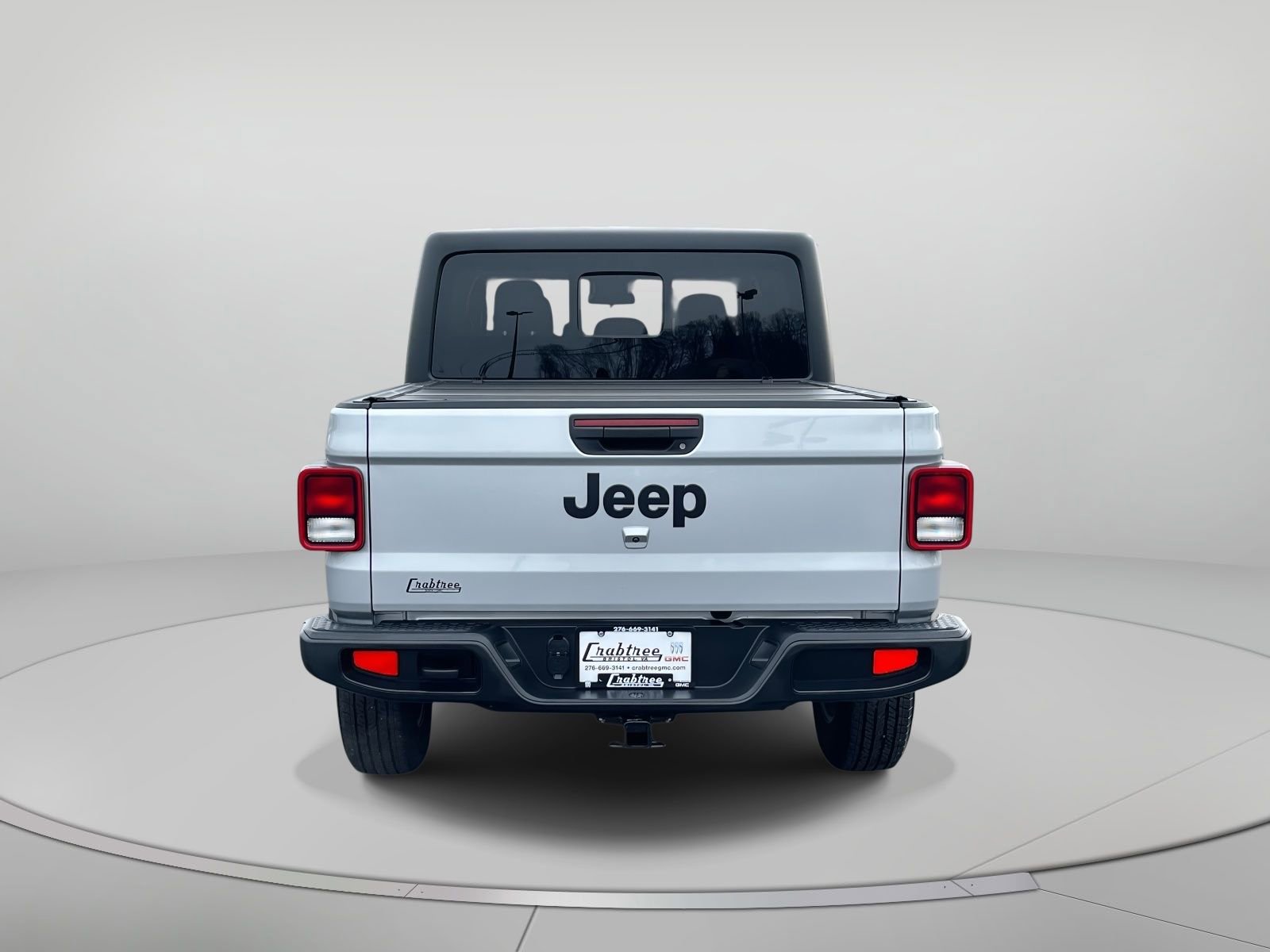Used 2024 Jeep Gladiator Sport AWD/4WD image 4