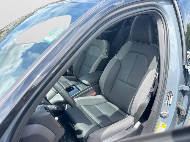 Certified 2023 Volvo XC40 Recharge Plus w/ Protection Package Premier AWD/4WD image 17