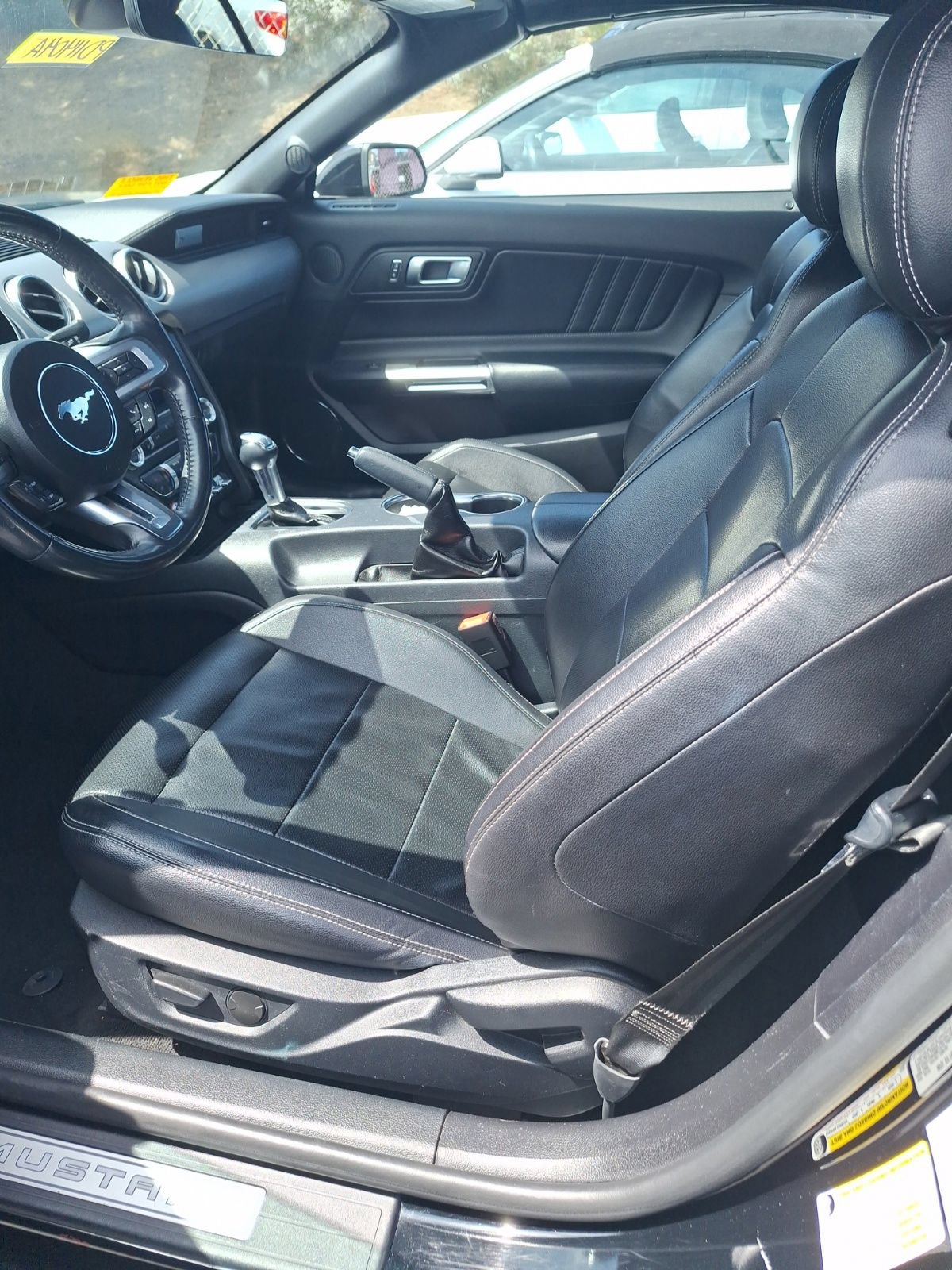Used 2022 Ford Mustang Premium RWD image 12