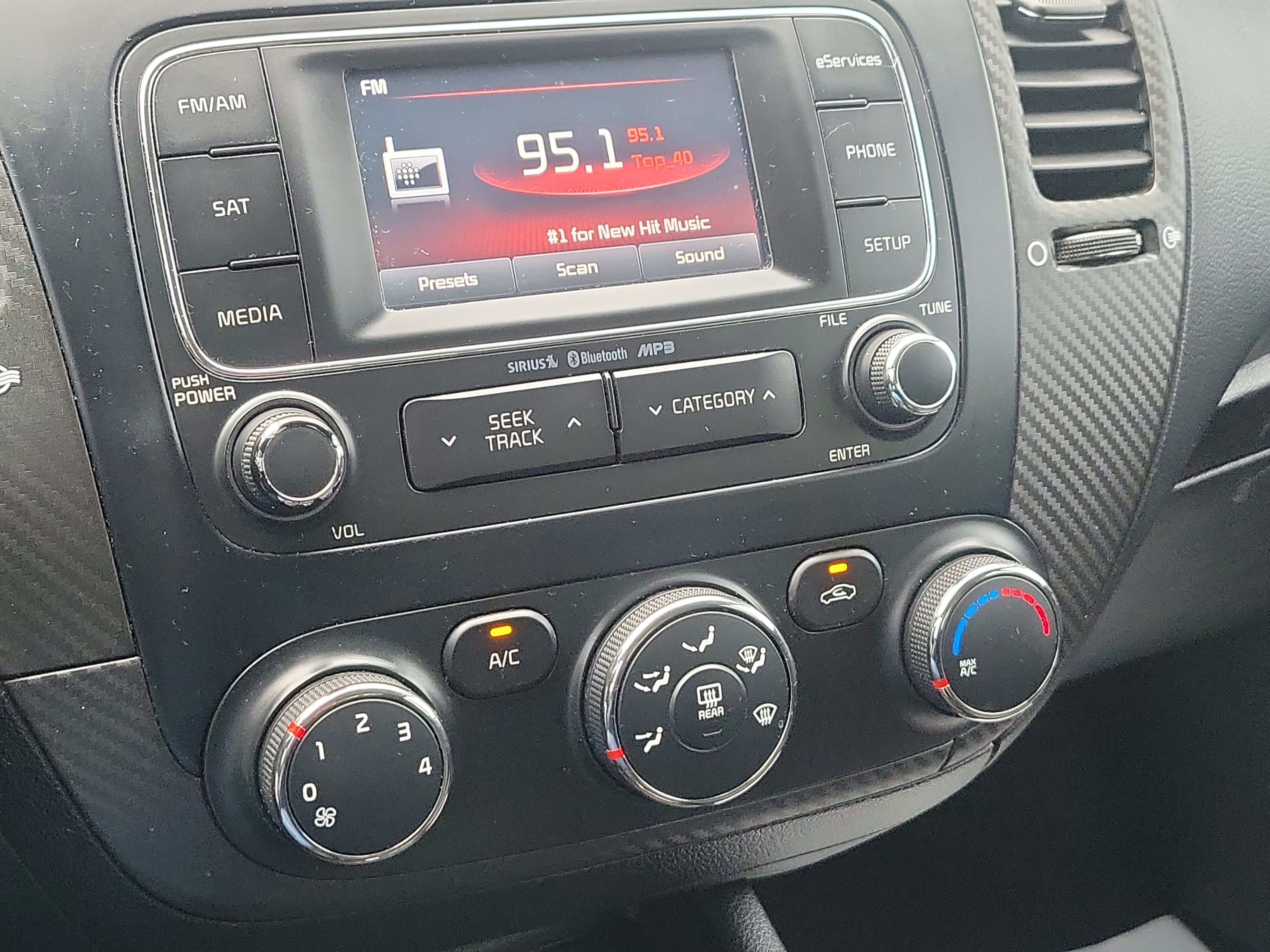 Used 2014 Kia Forte EX FWD image 27
