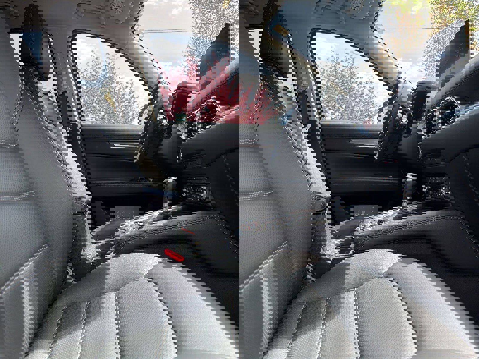 Used 2025 MAZDA CX-5 AWD 2.5 S w/ Premium Plus Pkg image 17