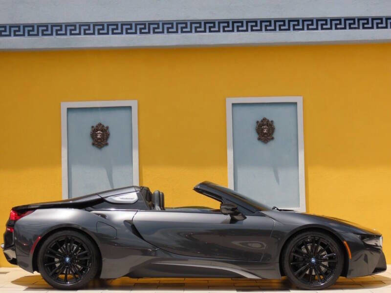 Used 2019 BMW i8 Roadster AWD/4WD image 3