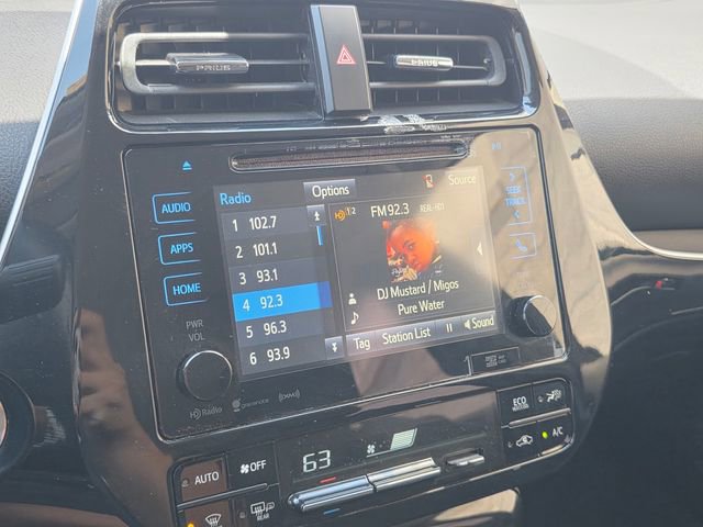 Used 2017 Toyota Prius Three FWD image 18